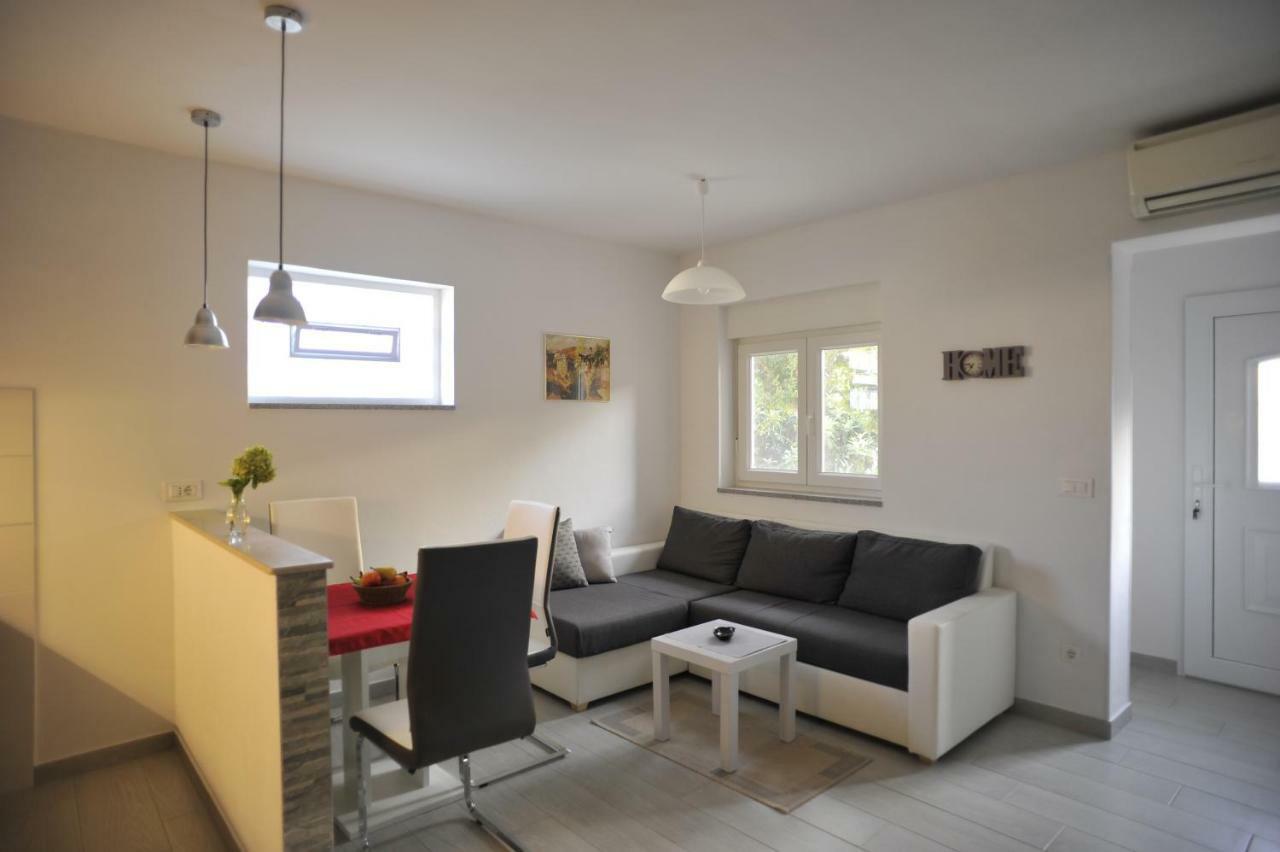 Apartment Stefania Rovinj Bagian luar foto
