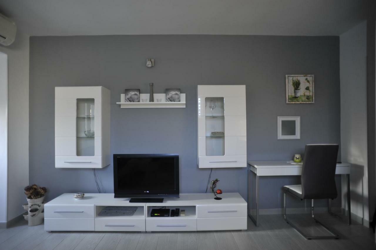 Apartment Stefania Rovinj Bagian luar foto